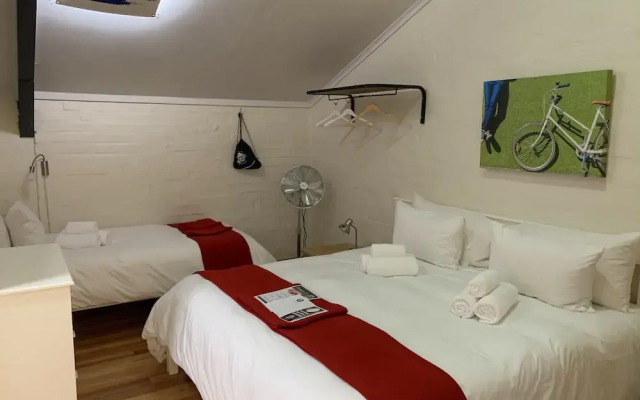 Trails End Bike Hotel