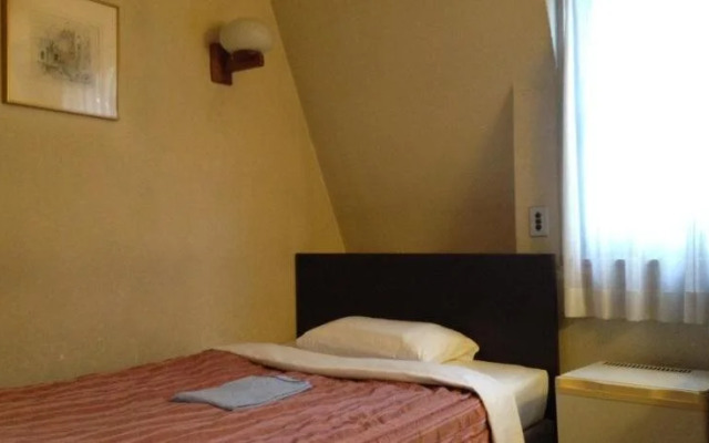 Tourist Hotel