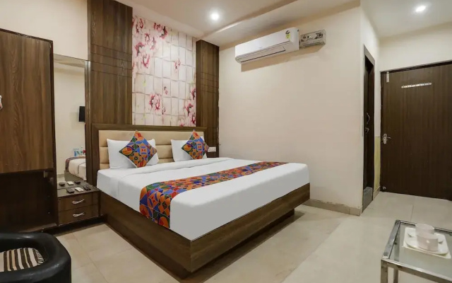 Fabhotel Orchid