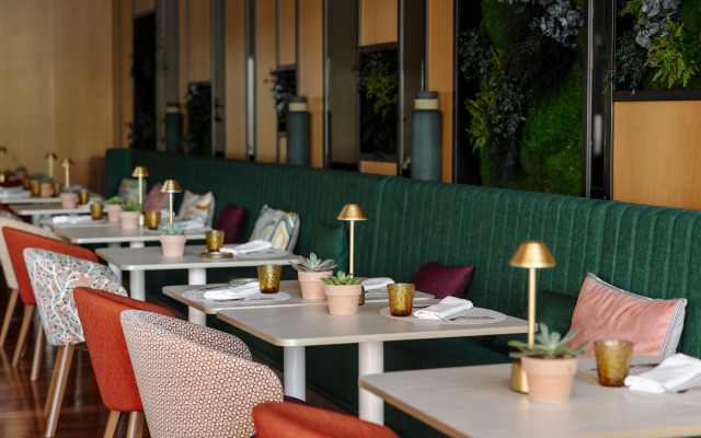Crowne Plaza Madrid - Centre Retiro by IHG
