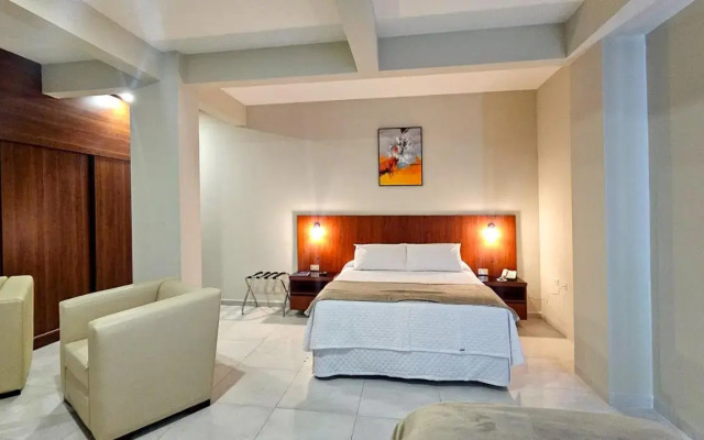 Hotel Maywa