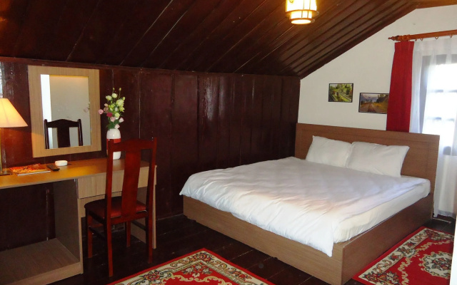 Dalat Train Villa