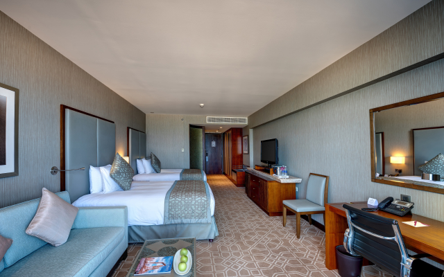 Crowne Plaza Duqm