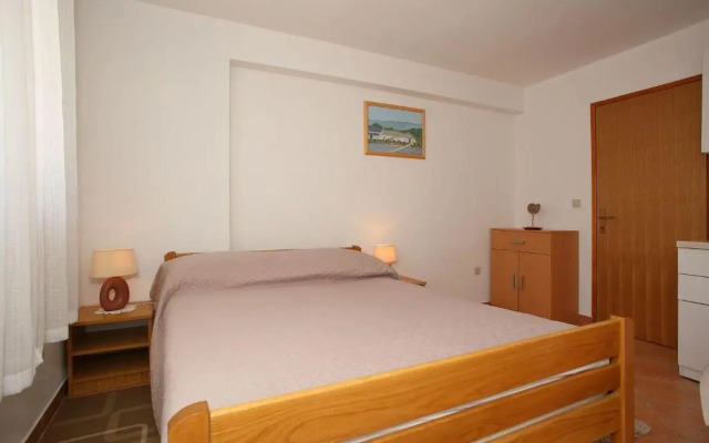 Queen beach Nin apartments Venera - AE1444