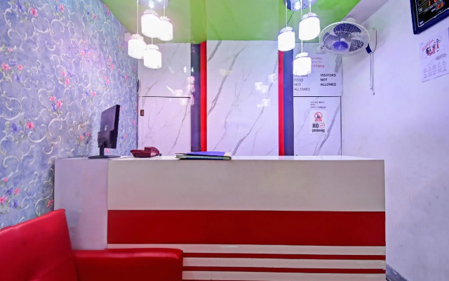 OYO 14487 Hotel Stay Inn