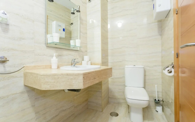 Apartamentos EL DESCUBRIDOR
