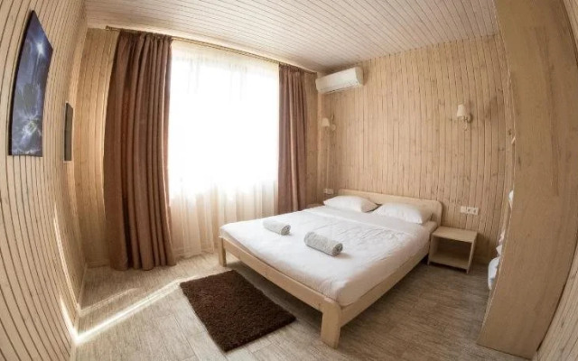 Prichal 80 Hotel