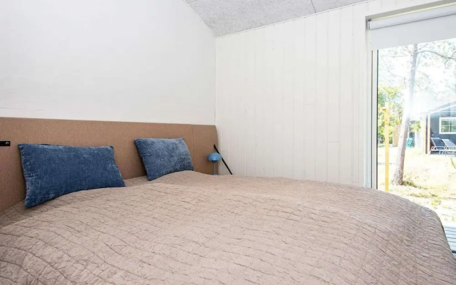 6 Person Holiday Home in Romo