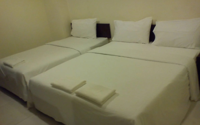 YB One Hotel
