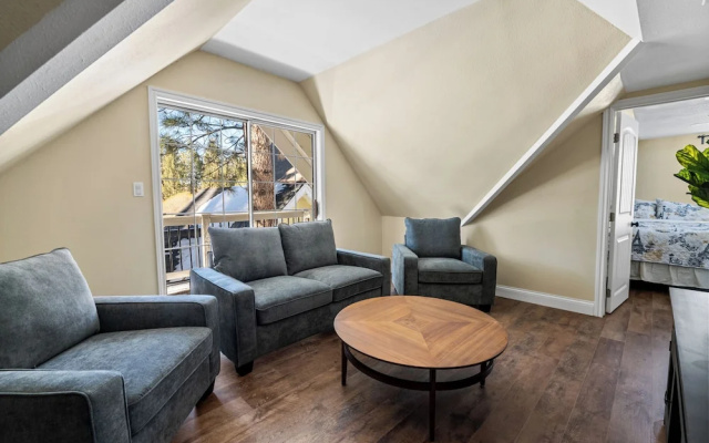 Jaybird Lodge