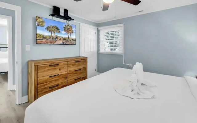 Sea Breeze Retreat