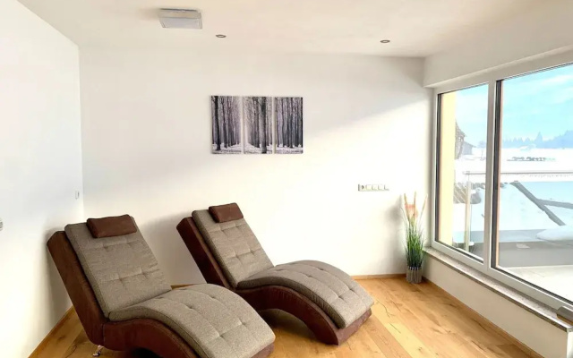 Chalet in Stuhlfelden Near Ski Slopes