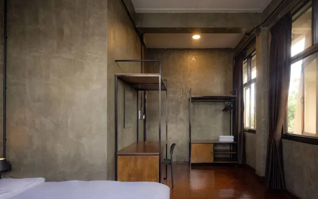Lanna Loft Hostel