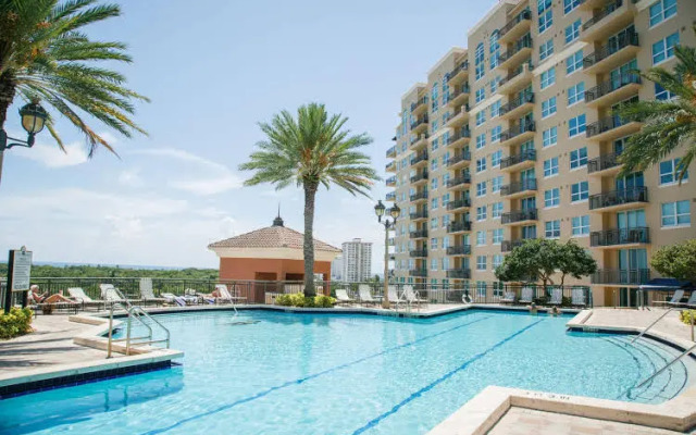 Sunrise Harbor Luxury Apartments