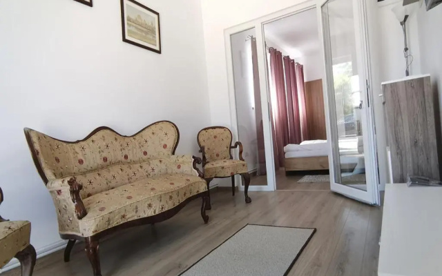 Neferprod Apartments - IS - CAM 07