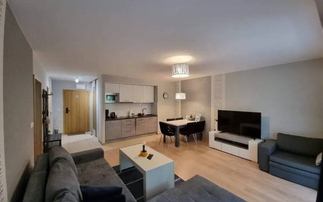 Apartment in Szklarska Poreba With Mountains View