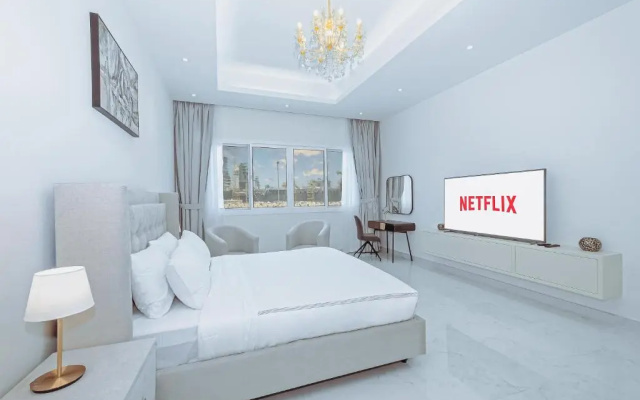Luxury Modern White Villa on Island 9,500 sqft