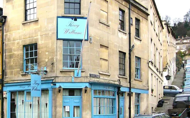Thomas Street Townhouse - 4 Bedrooms & Courtyard Garden