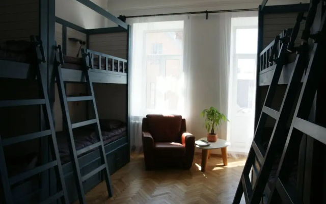 Malevich Hostel