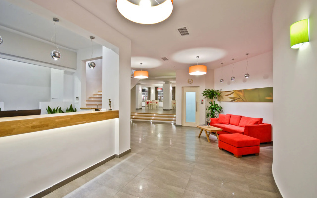 Xenia Hotel