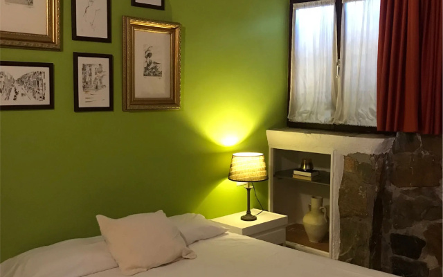LEON DORMIDO Room & Apartments