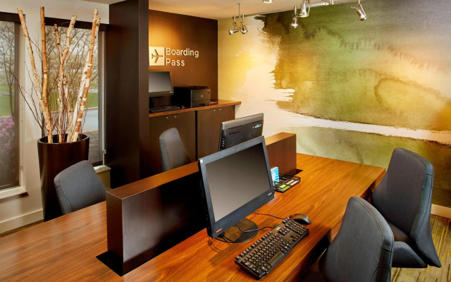 Courtyard by Marriott Lansing
