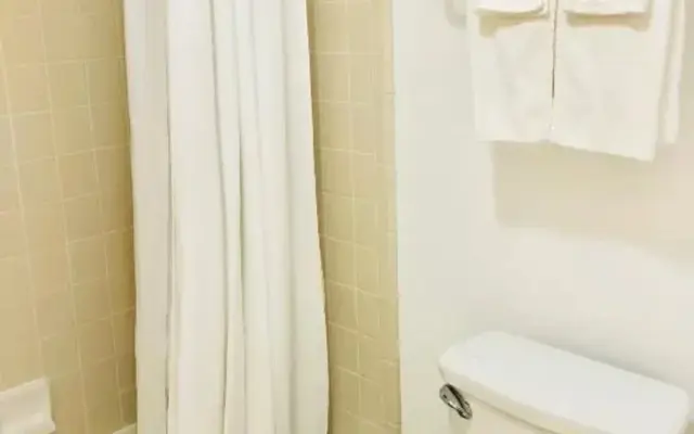 BridgePoint Inn Daly City