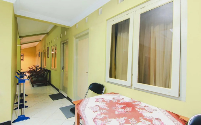Griya Batik Giri Sekar Homestay Syariah