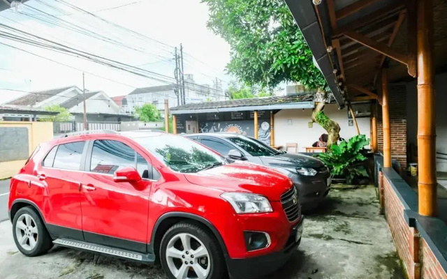 RedDoorz Syariah Near Stasiun Purwokerto