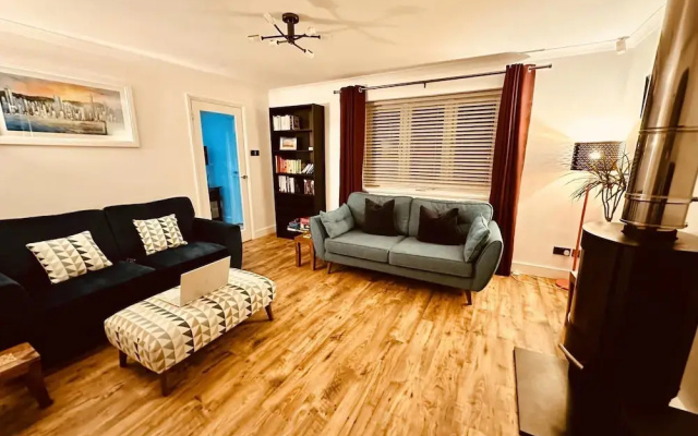 House, Pentire, Newquay, Near Beaches With Parking