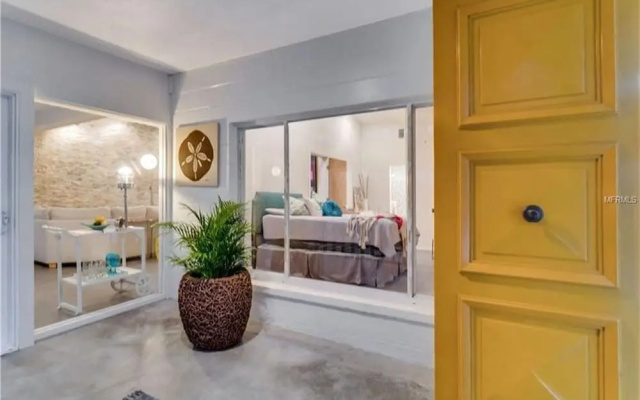 Calle de Peru by Beachside Management