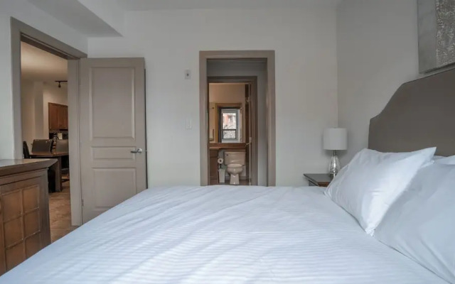 Playa del Sol Suite 435