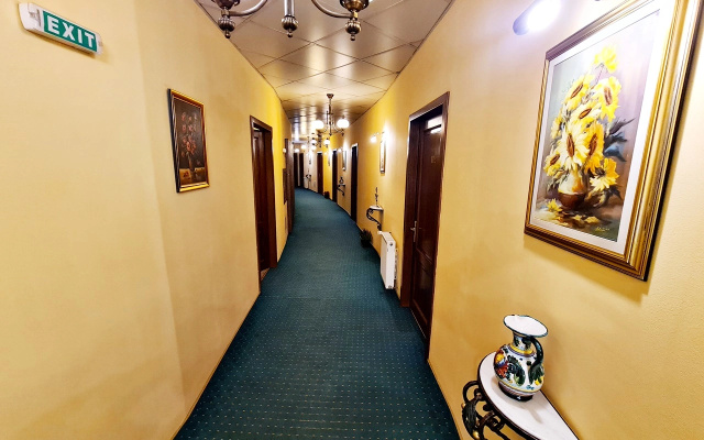 Hotel Horoscop
