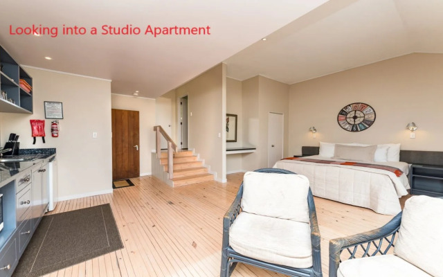 Bay of Islands Holiday Apartments