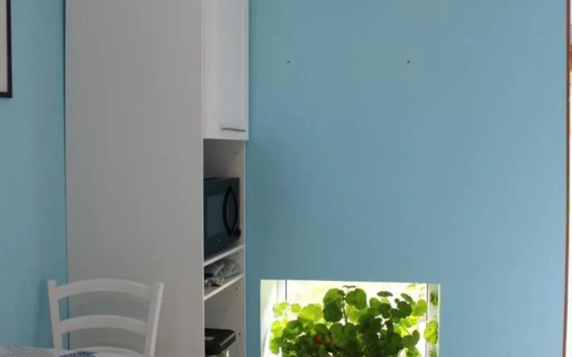 Gîte Châtel-de-Neuvre, 2 pièces, 3 personnes - FR-1-489-22