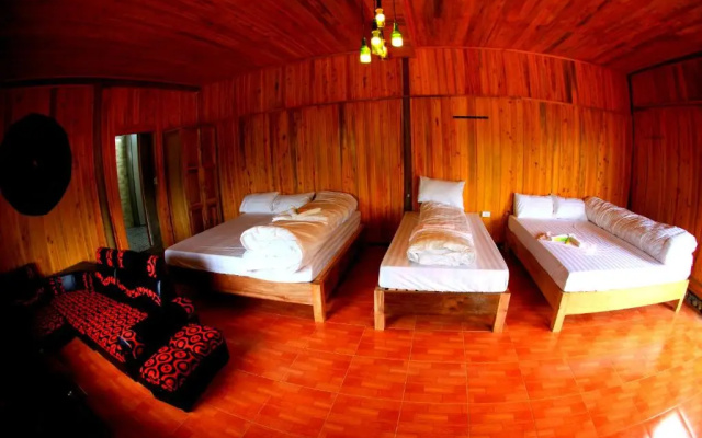 Po Homestay