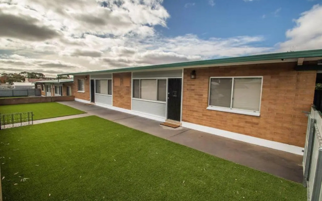 Willow Court Unit 3