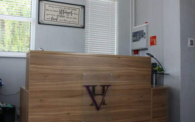 OYO Watton Vibe Hotel