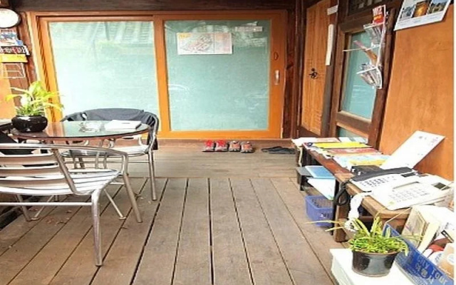 HueAhn Guesthouse