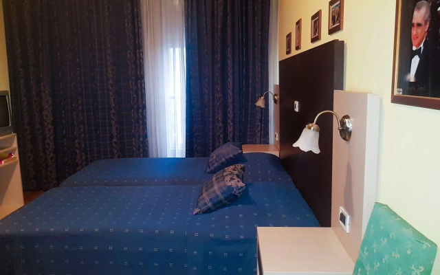 The Movie Hotel