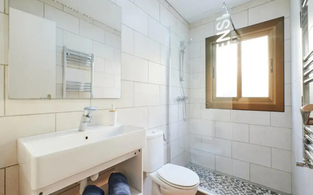 Cozy Villa for 10 Persons