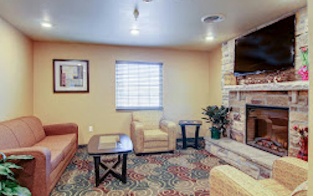 Cobblestone Inn & Suites - Bloomfield