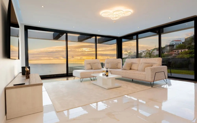 Villa Luxe by Atlantic Holiday
