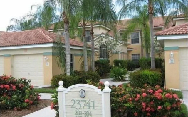 Eddystone's Lighthouse Bay Condo