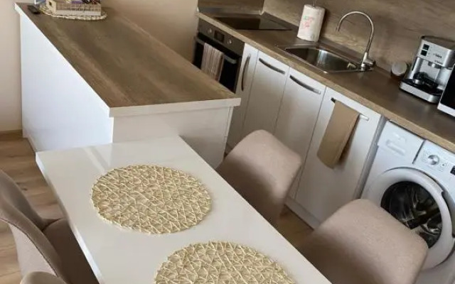 Апартамент Zara Residence