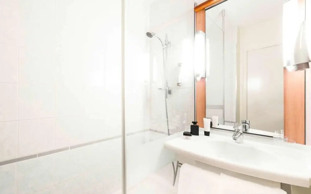 Ibis Chatellerault