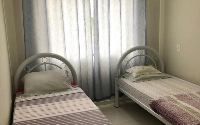 Apartamento Aconchegante Próximo ao mar em Meia Praia Itapema