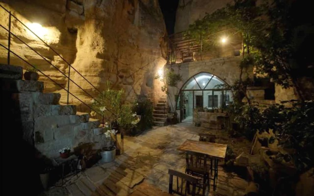 Emily Cave House Турция, Гёреме - отзывы, цены и фото номеров - забронировать отель Emily Cave House онлайн вид на фасад