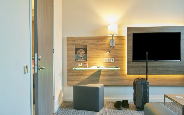 MOXY Frankfurt Eschborn