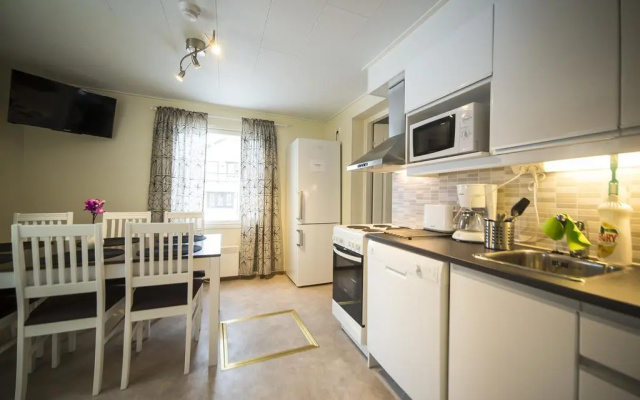 Hotel Aakenus Holiday Home Kymppi